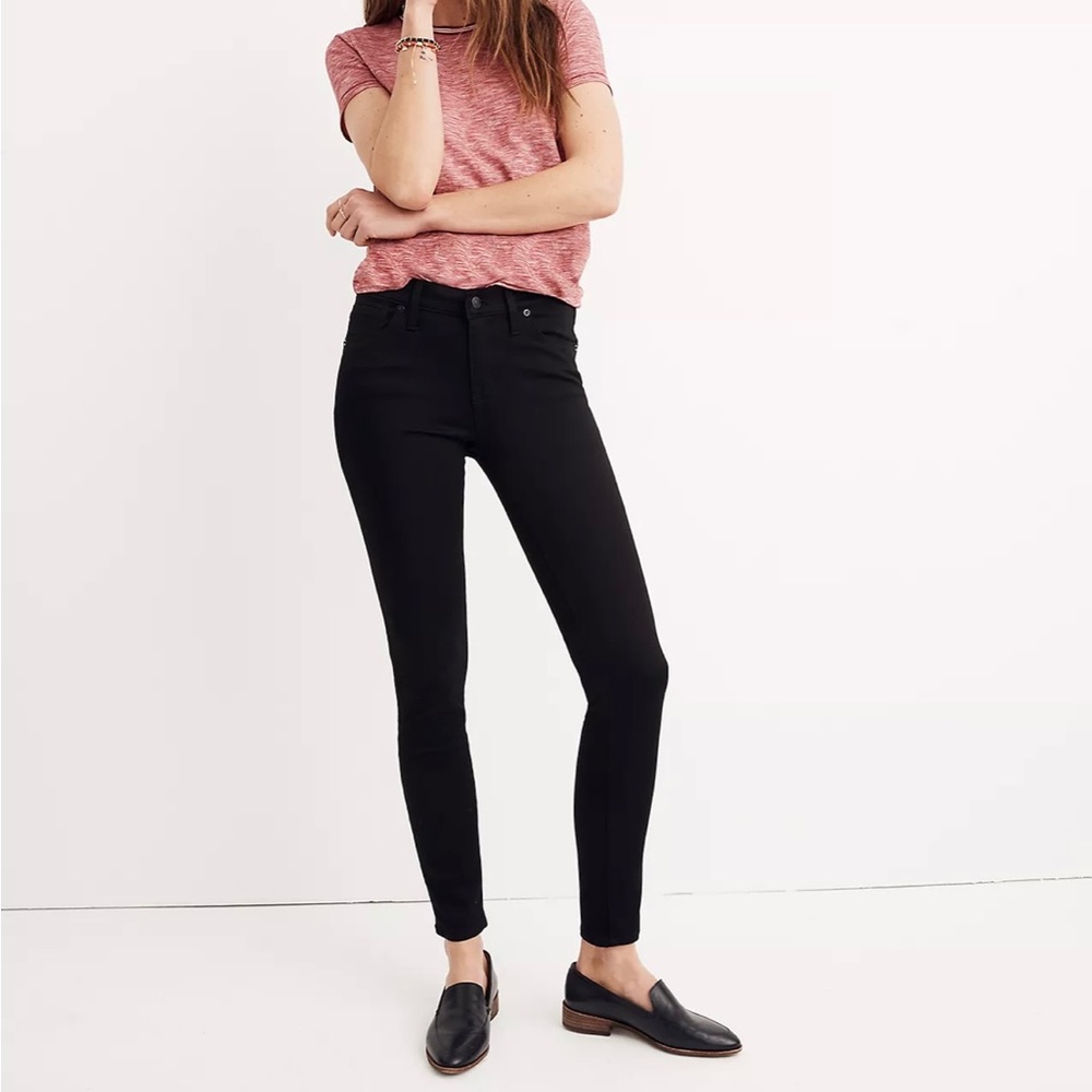 Madewell Black 8” Skinny Jeans